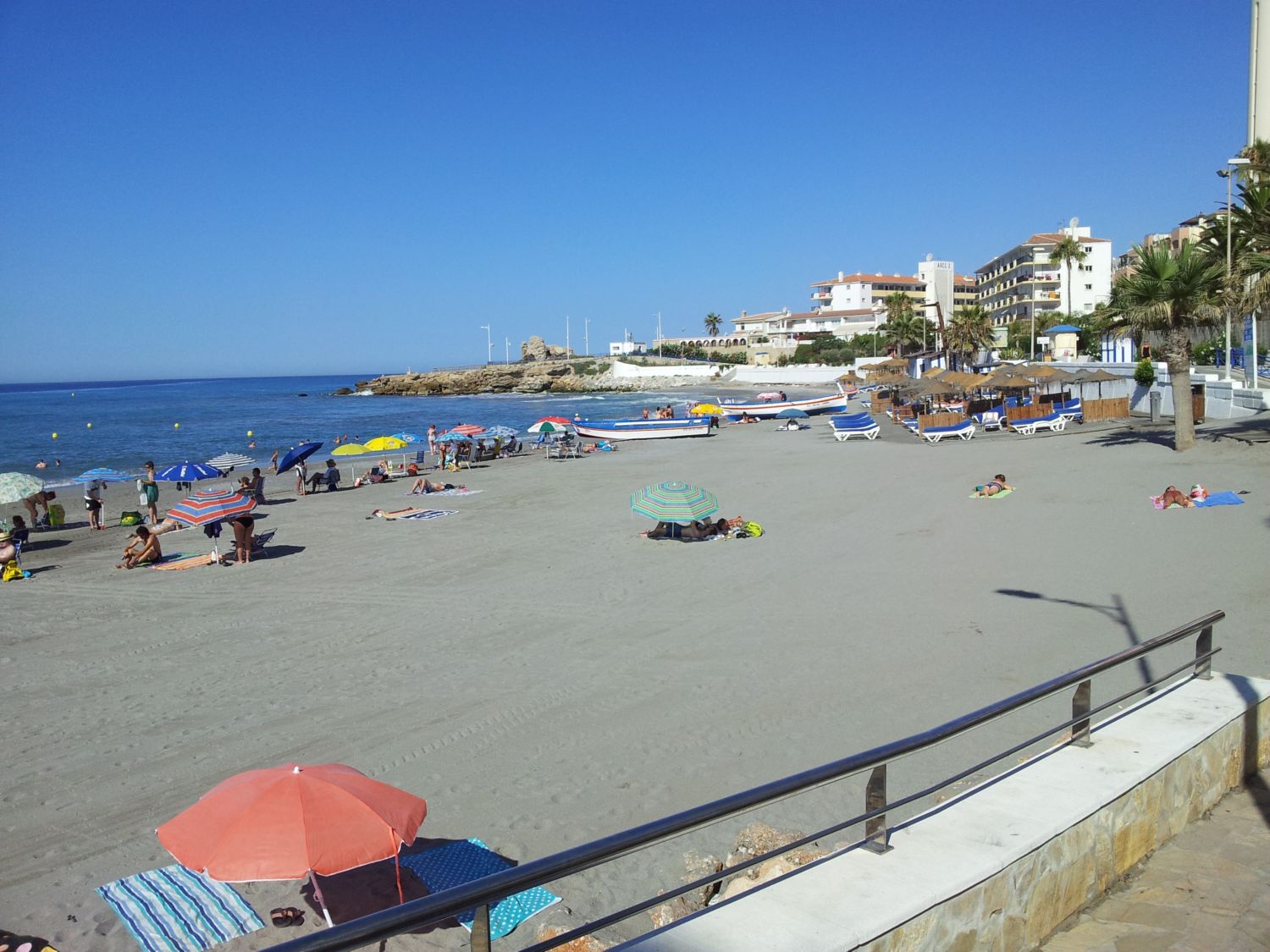 WOHNUNGSKAPAZITÄT VIER PERSONEN 40 METER VOM STRAND VON TORRECILLAS