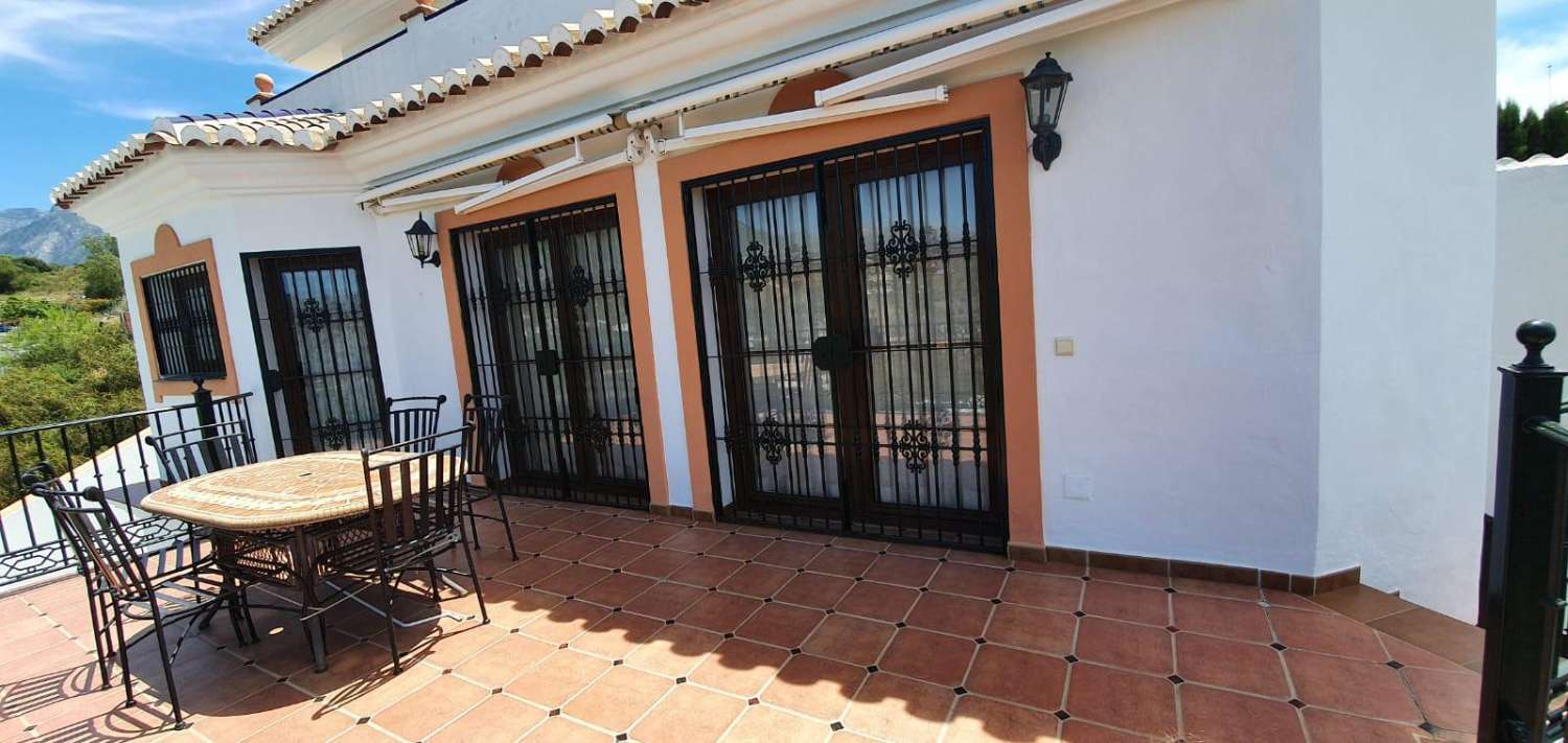 Chalet for sale in Frigiliana